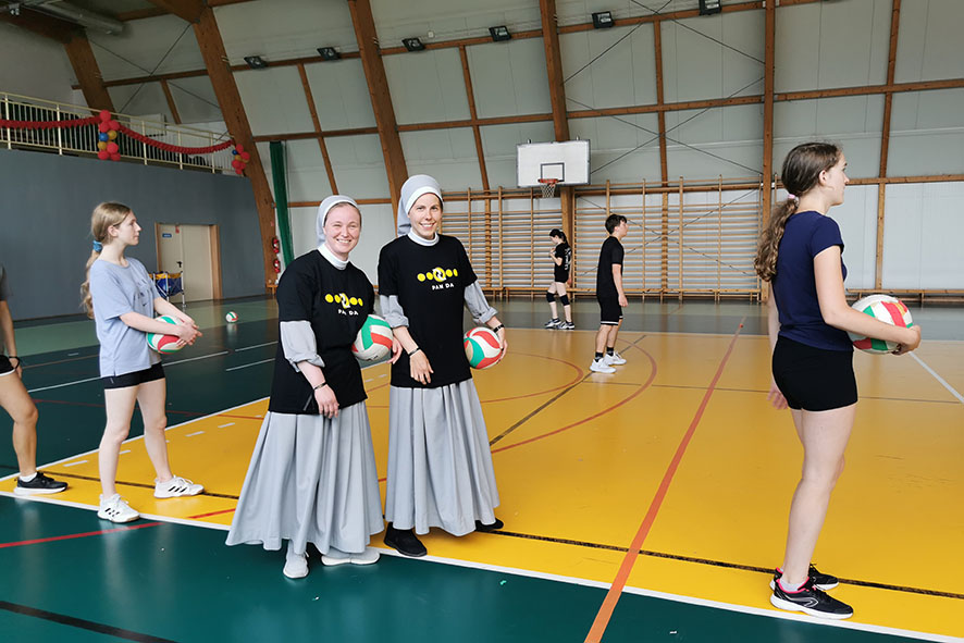 SPOTKANIE SIÓSTR JUNIORYSTEK Juniorat