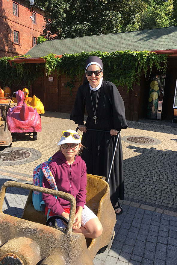 KOLONIE DLA DZIECI Apostolstwo Sióstr KOLONIE DLA DZIECI Apostolstwo Sióstr