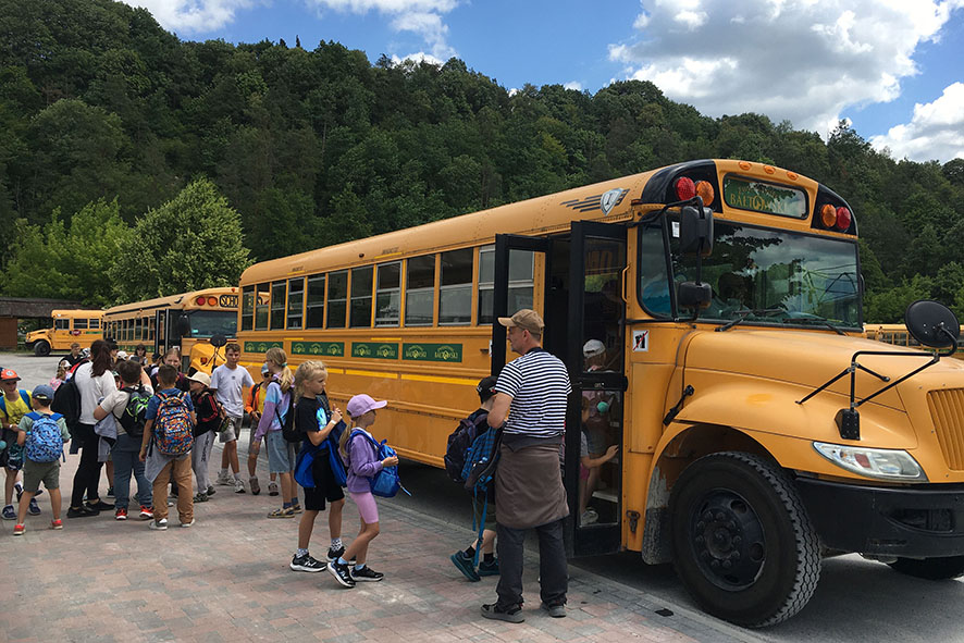 KOLONIE DLA DZIECI Apostolstwo Sióstr KOLONIE DLA DZIECI Apostolstwo Sióstr