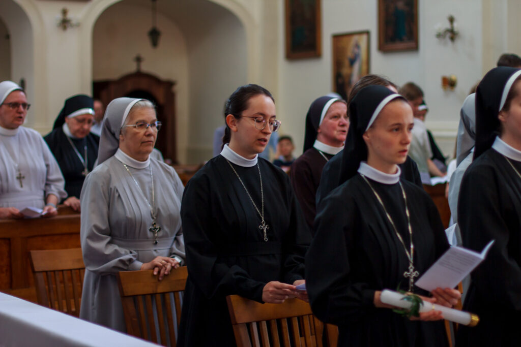 JUBILEUSZ 25LECIA ŚLUBÓW ZAKONNYCH Z życia Zgromadzenia
