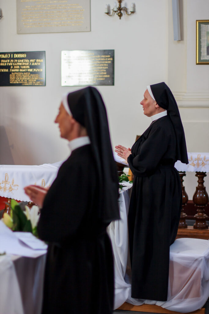 JUBILEUSZ 25LECIA ŚLUBÓW ZAKONNYCH Z życia Zgromadzenia