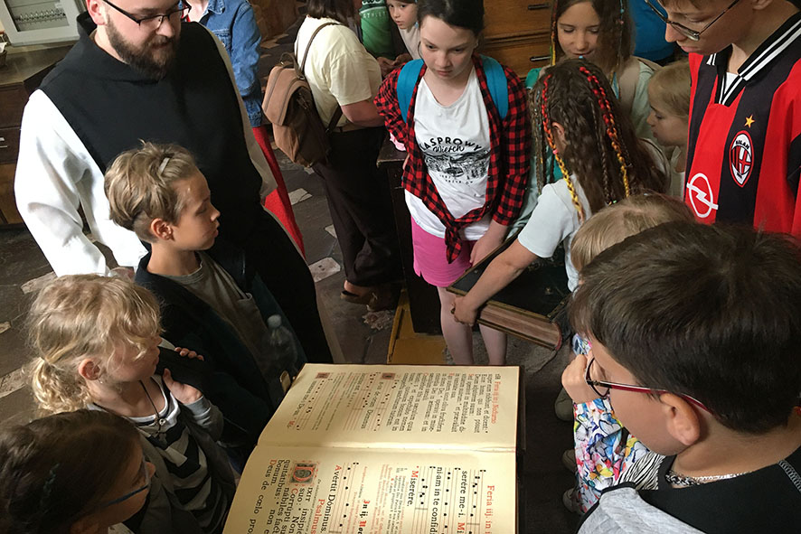 KOLONIE DLA DZIECI Apostolstwo Sióstr KOLONIE DLA DZIECI Apostolstwo Sióstr