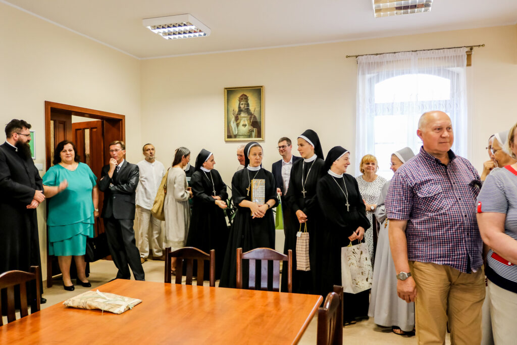 OBŁÓCZYNY S. JANY I S. HELENY Z życia Zgromadzenia OBŁÓCZYNY S. JANY I S. HELENY Z życia Zgromadzenia