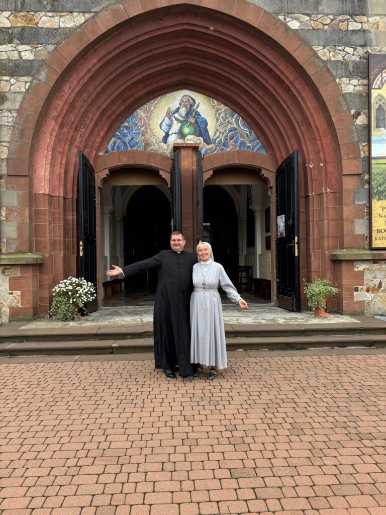 NIEDZIELA KAPŁAŃSKA W MASŁOWIE