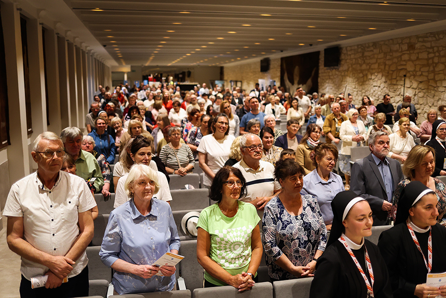 Zgromadzenie Sióstr Rodziny Betańskiej NatanaelBrewczynski_Fotograf_053_20250614_1.jpg
