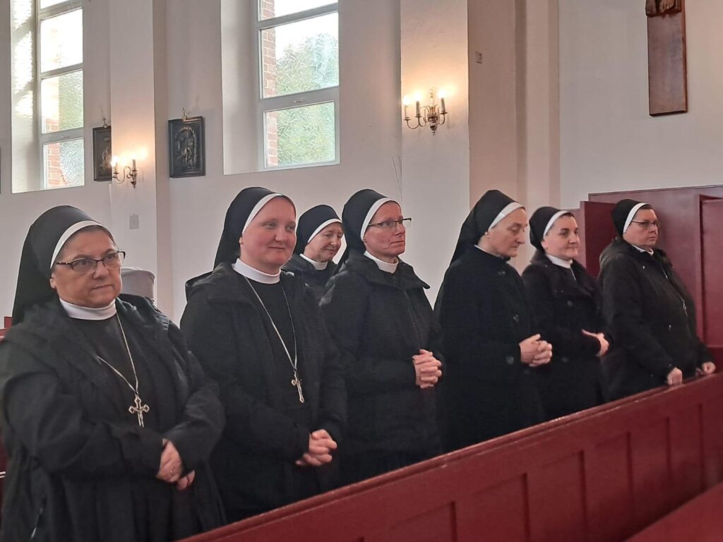 40-LECIE POBYTU SIÓSTR W GUBINIE Z życia Zgromadzenia