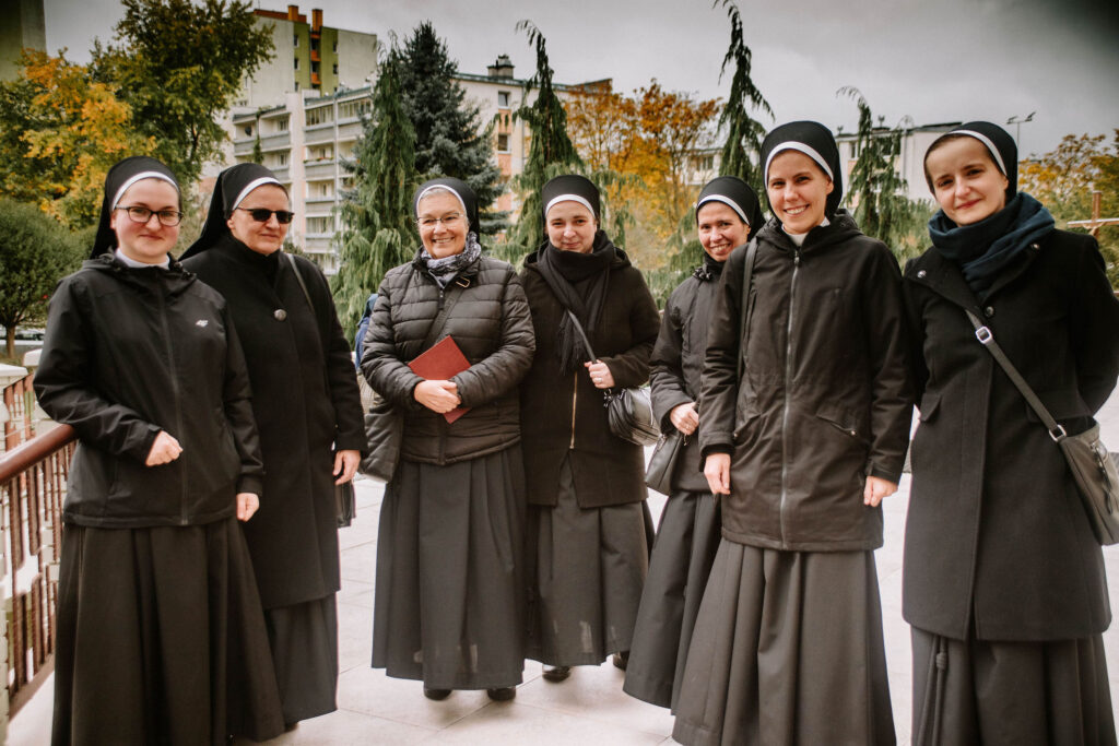 ŚLUBY WIECZYSTE S. ZUZANNY Z życia Zgromadzenia śluby wieczyste s. Zuzanny