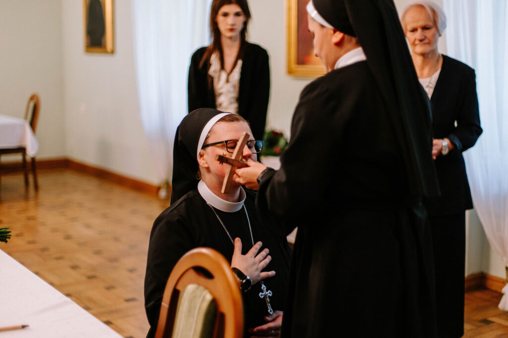 ŚLUBY WIECZYSTE S. ZUZANNY Z życia Zgromadzenia ŚLUBY WIECZYSTE S. ZUZANNY Z życia Zgromadzenia