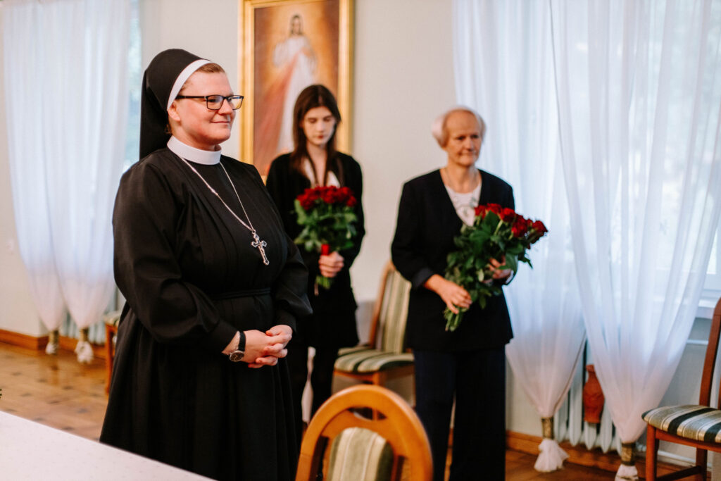 ŚLUBY WIECZYSTE S. ZUZANNY Z życia Zgromadzenia ŚLUBY WIECZYSTE S. ZUZANNY Z życia Zgromadzenia