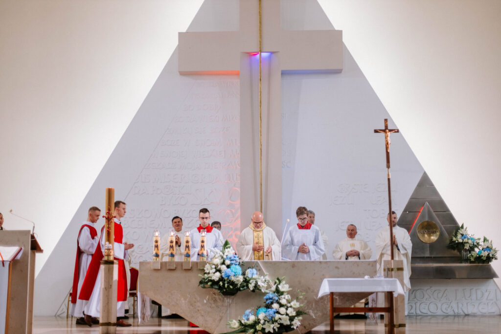 ŚLUBY WIECZYSTE S. ZUZANNY Z życia Zgromadzenia ŚLUBY WIECZYSTE S. ZUZANNY Z życia Zgromadzenia