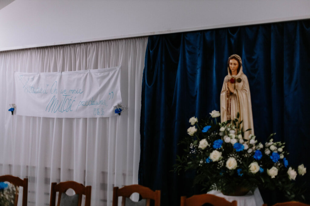 ŚLUBY WIECZYSTE S. ZUZANNY Z życia Zgromadzenia ŚLUBY WIECZYSTE S. ZUZANNY Z życia Zgromadzenia