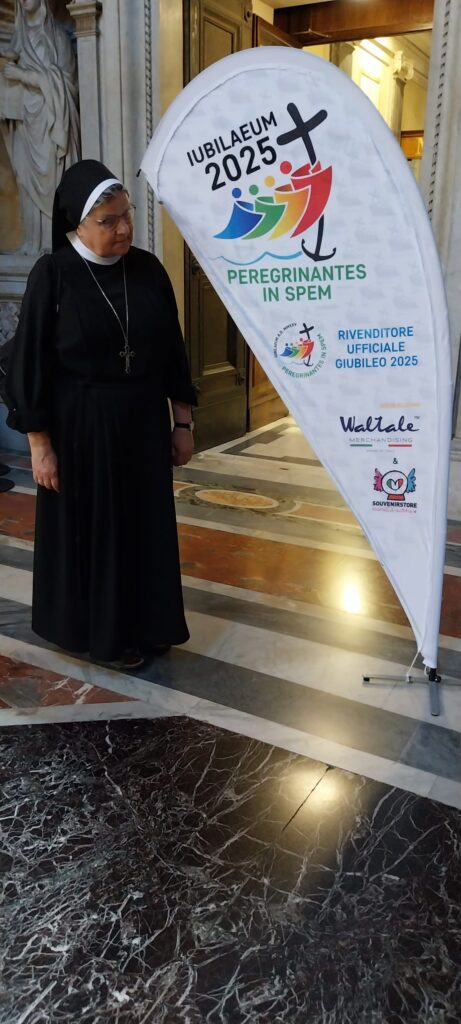 JUBILEUSZ OSÓB KONSEKROWANYCH Apostolstwo Sióstr JUBILEUSZ OSÓB KONSEKROWANYCH Apostolstwo Sióstr