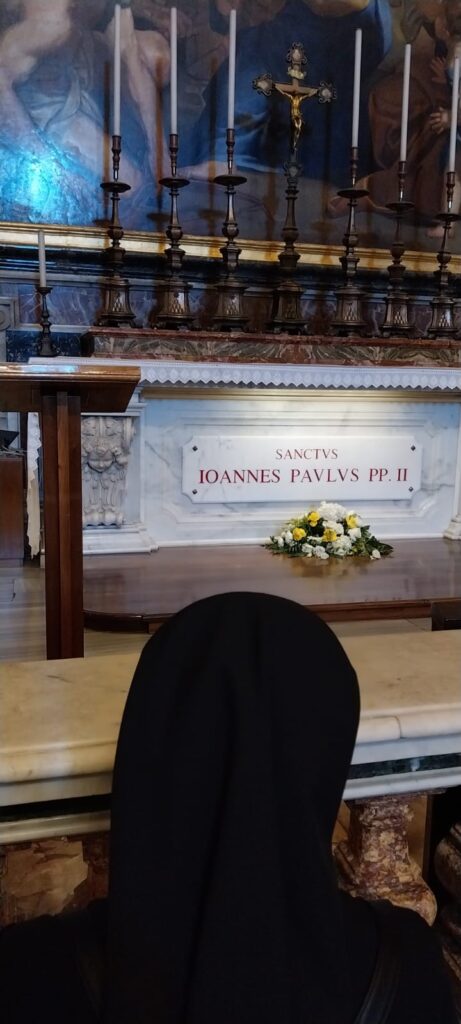 JUBILEUSZ OSÓB KONSEKROWANYCH Apostolstwo Sióstr JUBILEUSZ OSÓB KONSEKROWANYCH Apostolstwo Sióstr