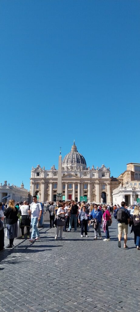 JUBILEUSZ OSÓB KONSEKROWANYCH Apostolstwo Sióstr JUBILEUSZ OSÓB KONSEKROWANYCH Apostolstwo Sióstr