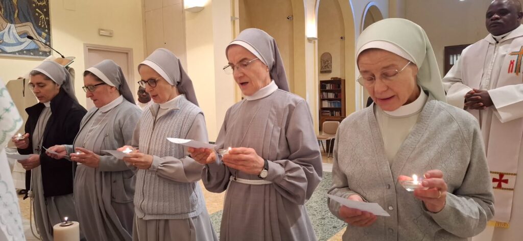 UROCZYSTOŚĆ CHRYSTUSA KRÓLA Z życia Zgromadzenia