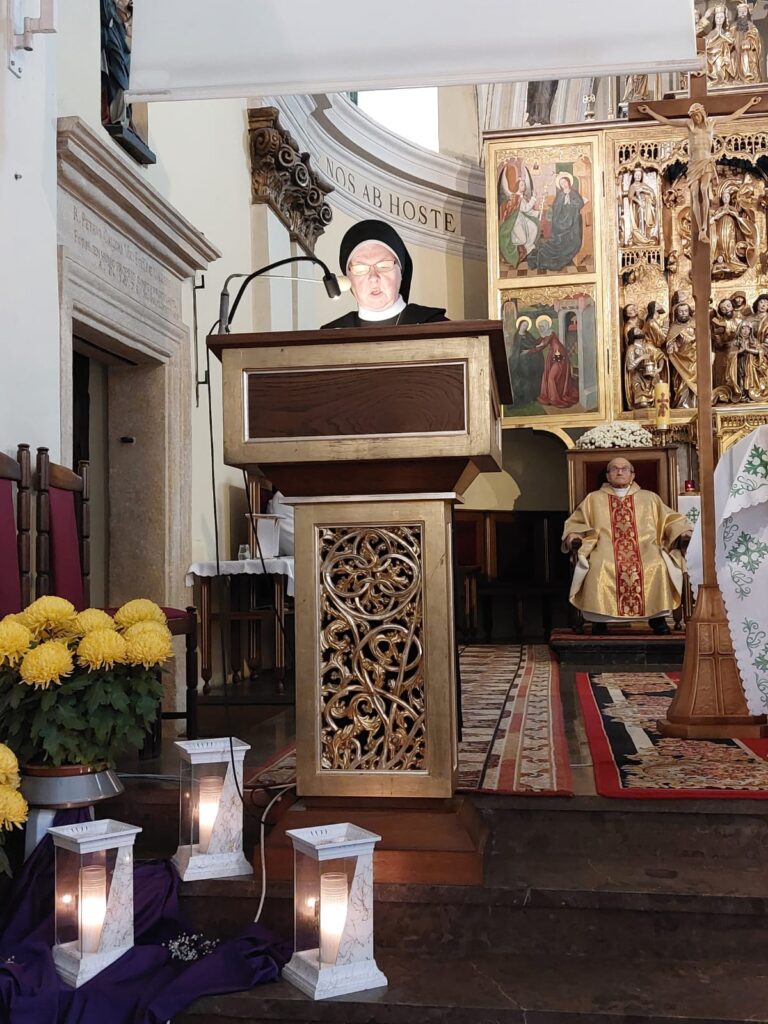 UROCZYSTOŚĆ CHRYSTUSA KRÓLA Z życia Zgromadzenia