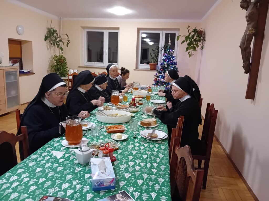 BOŻE NARODZENIE 2025 Z życia Zgromadzenia BOŻE NARODZENIE 2025 Z życia Zgromadzenia