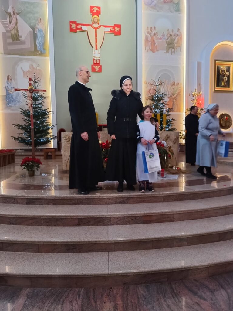 KOLĘDNICY MISYJNI 2025 Apostolstwo Sióstr