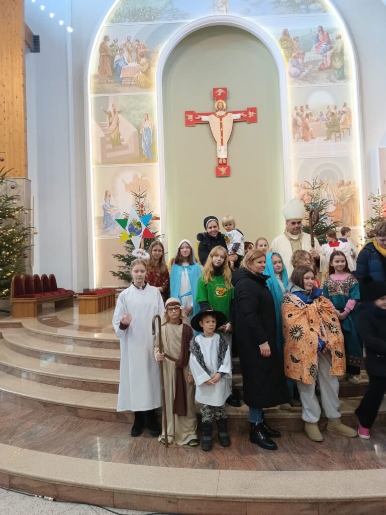 KOLĘDNICY MISYJNI 2025 Apostolstwo Sióstr