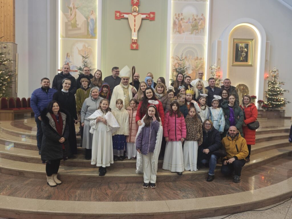 KOLĘDNICY MISYJNI 2025 Apostolstwo Sióstr