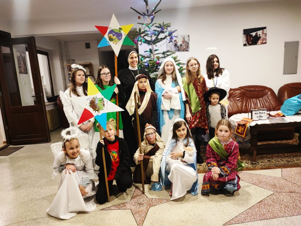 KOLĘDNICY MISYJNI 2025 Apostolstwo Sióstr