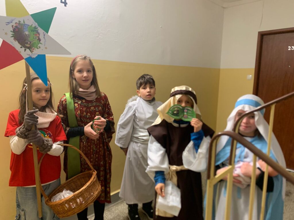 KOLĘDNICY MISYJNI 2025 Apostolstwo Sióstr