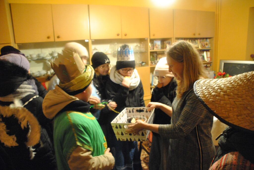 KOLĘDNICY MISYJNI 2025 Apostolstwo Sióstr