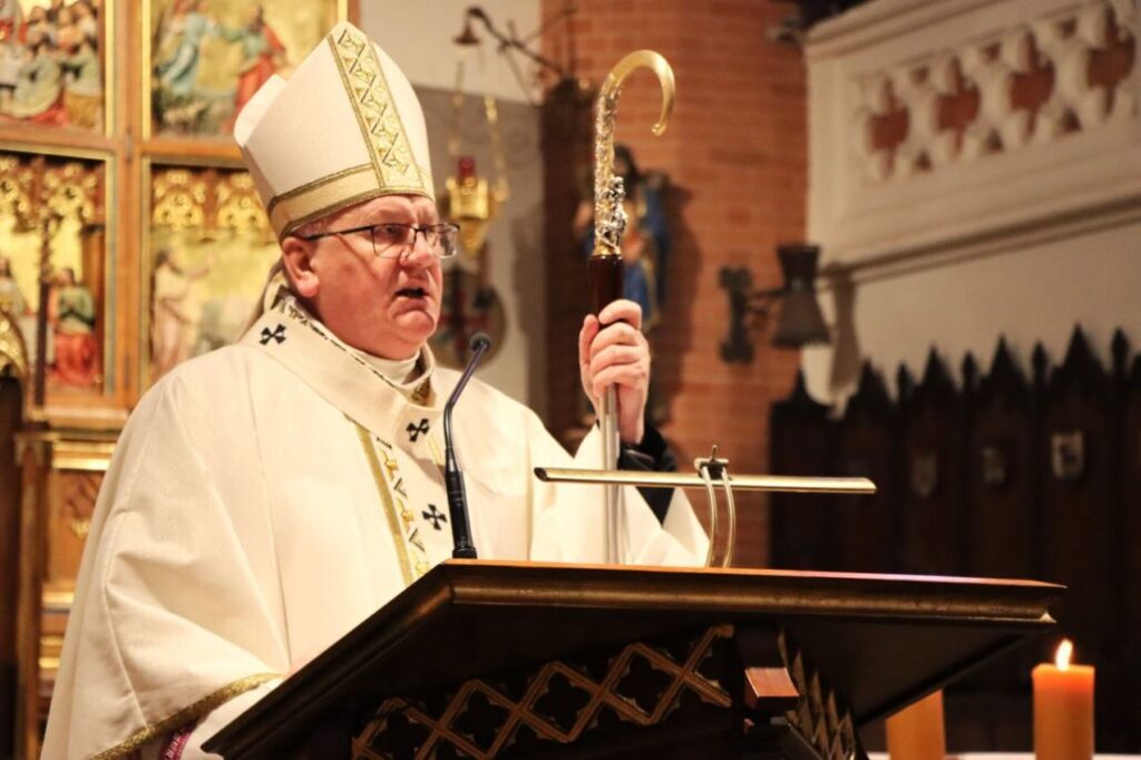 DZIEŃ ŻYCIA KONSEKROWANEGO Życie Kościoła