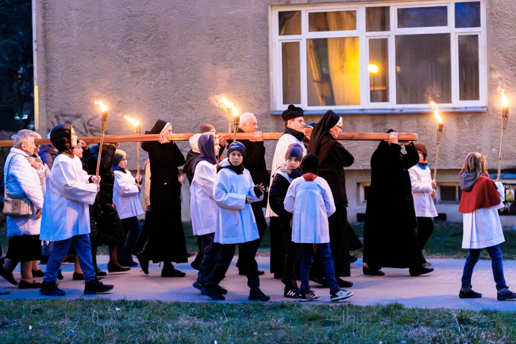 NIEDZIELA MĘKI PAŃSKIEJ Życie Kościoła