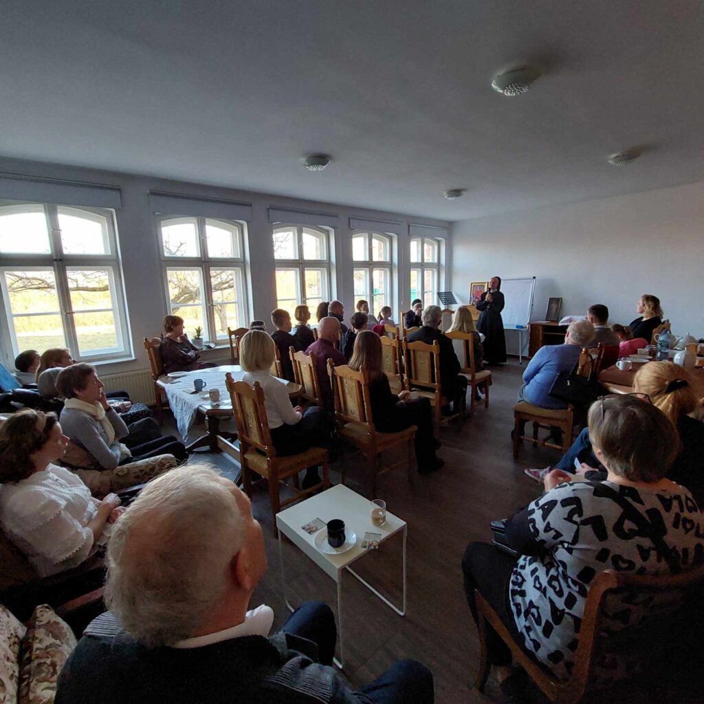 NIEDZIELA KAPŁAŃSKA WIELKI MĘDROMIERZ Betańska Misja Wspierania Kapłanów NIEDZIELA KAPŁAŃSKA WIELKI MĘDROMIERZ Betańska Misja Wspierania Kapłanów