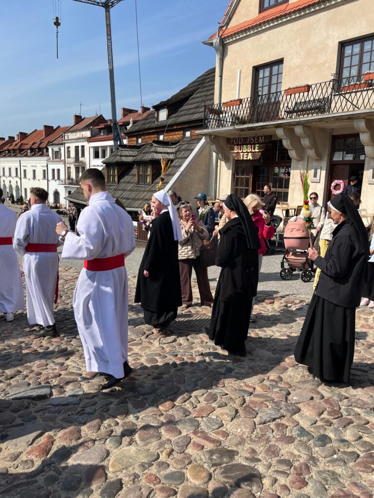 NIEDZIELA MĘKI PAŃSKIEJ Życie Kościoła