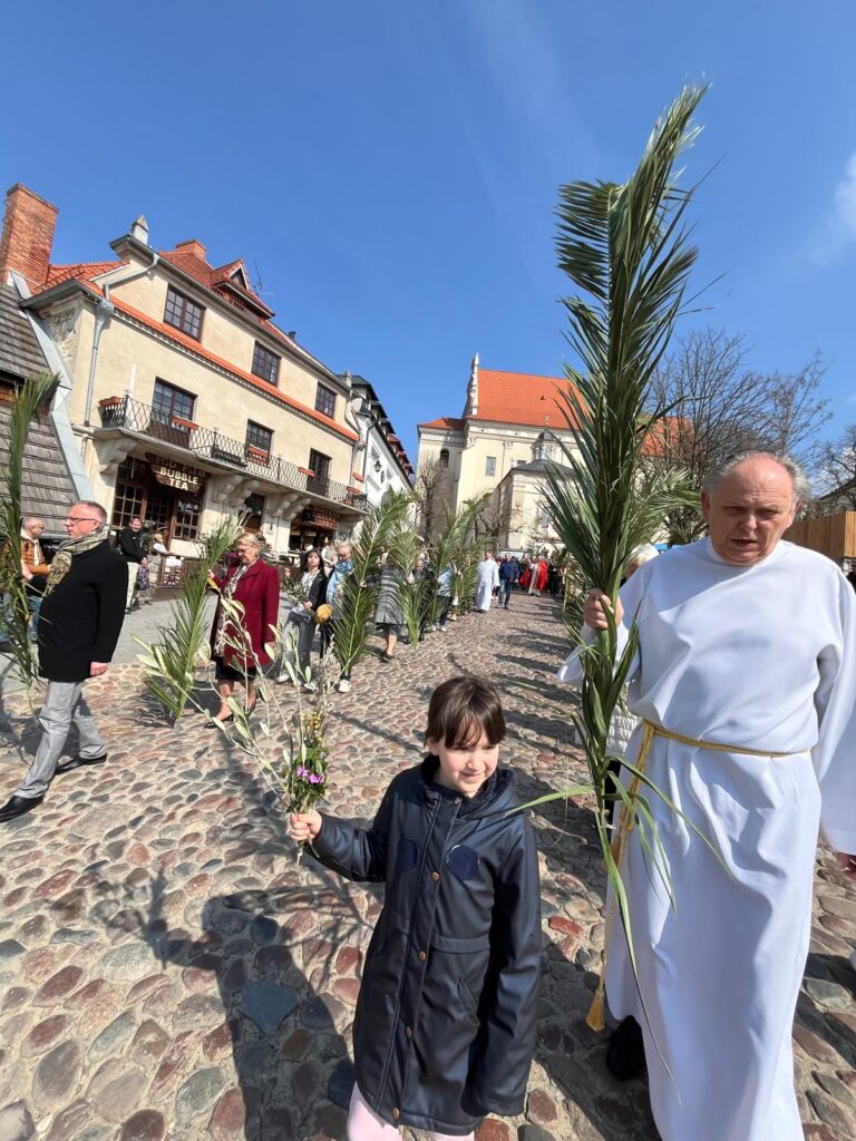 NIEDZIELA MĘKI PAŃSKIEJ Życie Kościoła