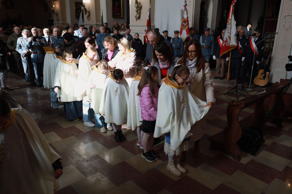 PRZYRZECZENIA SCHOLI