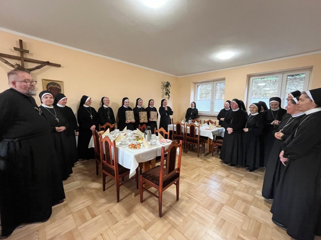 II TURA REKOLEKCJI ZAKONNYCH Rekolekcje i dni skupienia