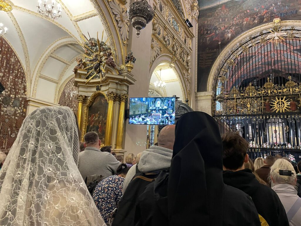 MARYJA. NAJPIĘKNIEJSZA Z KOBIET Rekolekcje i dni skupienia