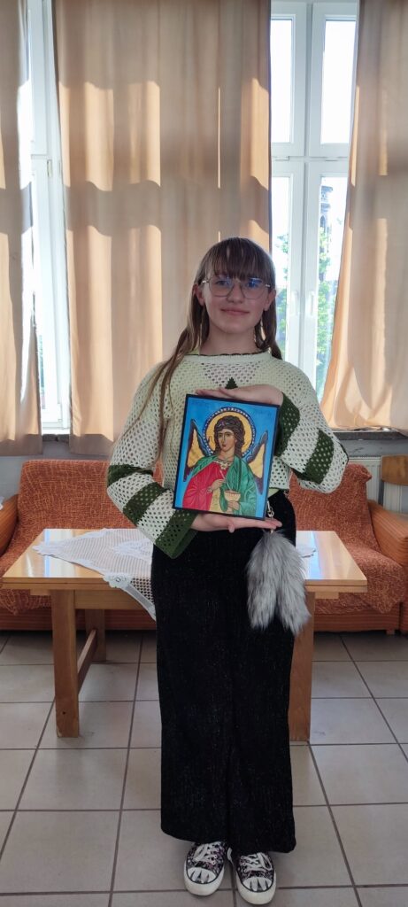 ZAKOŃCZENIE PISANIA IKON PRZEZ DZIECI Apostolstwo Sióstr