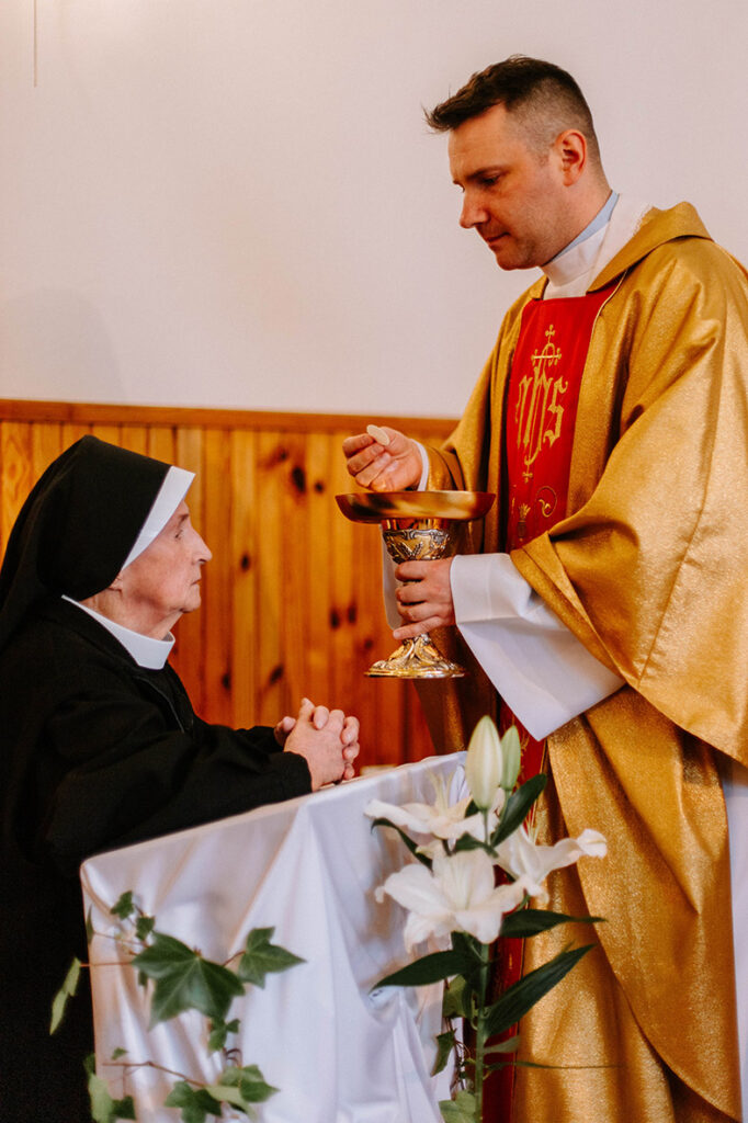 JUBILEUSZ 60-LECIA ŚLUBÓW ZAKONNYCH Z życia Zgromadzenia