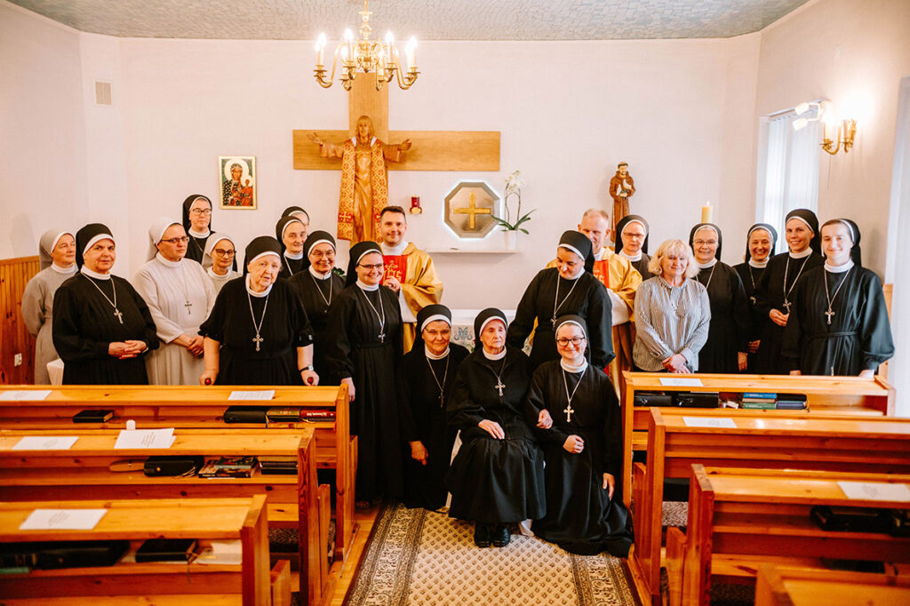 JUBILEUSZ 60-LECIA ŚLUBÓW ZAKONNYCH Z życia Zgromadzenia