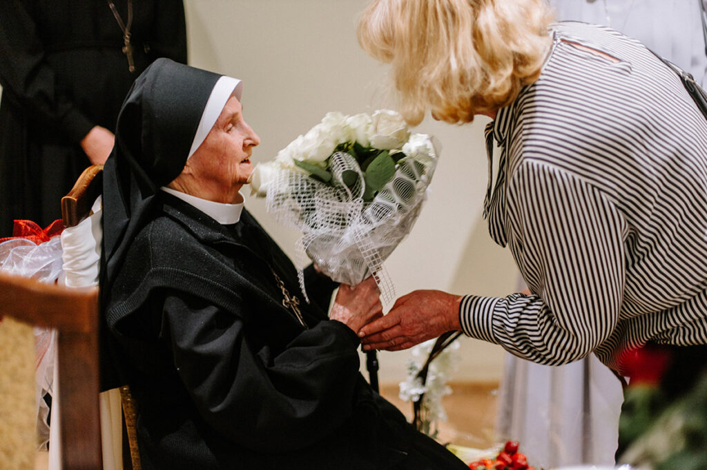 JUBILEUSZ 60-LECIA ŚLUBÓW ZAKONNYCH Z życia Zgromadzenia