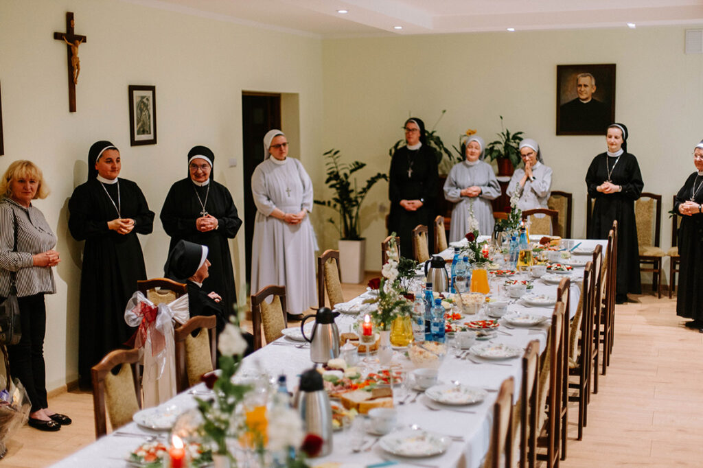 JUBILEUSZ 60-LECIA ŚLUBÓW ZAKONNYCH Z życia Zgromadzenia