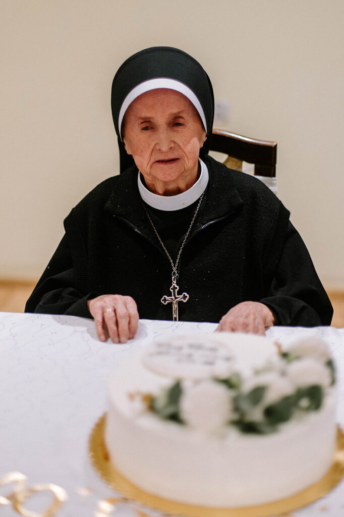 JUBILEUSZ 60-LECIA ŚLUBÓW ZAKONNYCH Z życia Zgromadzenia