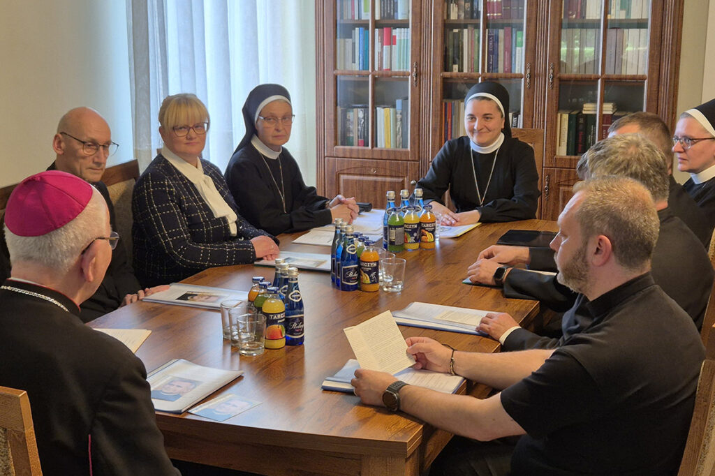 NOWY ETAP PROCESU BEATYFIKACJI OJCA ZAŁOŻYCIELA Ojciec Założyciel NOWY ETAP PROCESU BEATYFIKACJI OJCA ZAŁOŻYCIELA Ojciec Założyciel