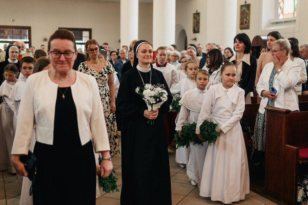 ŚLUBY WIECZYSTE SIOSTRY DARII Z życia Zgromadzenia
