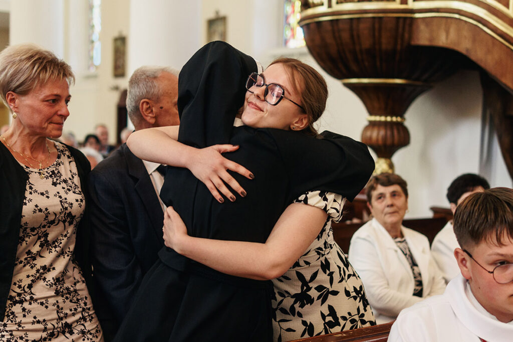 ŚLUBY WIECZYSTE SIOSTRY DARII Z życia Zgromadzenia