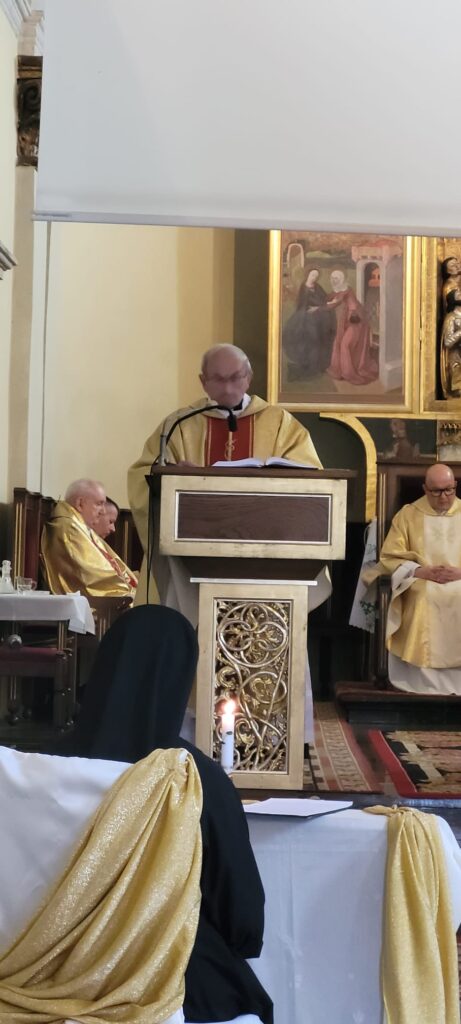 JUBILEUSZ 50-LECIA ŻYCIA ZAKONNEGO Z życia Zgromadzenia JUBILEUSZ 50-LECIA ŻYCIA ZAKONNEGO Z życia Zgromadzenia