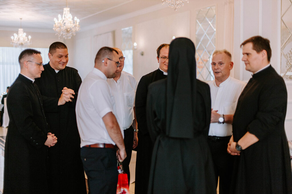 ŚLUBY WIECZYSTE SIOSTRY FRANCISZKI Z życia Zgromadzenia ŚLUBY WIECZYSTE SIOSTRY FRANCISZKI Z życia Zgromadzenia