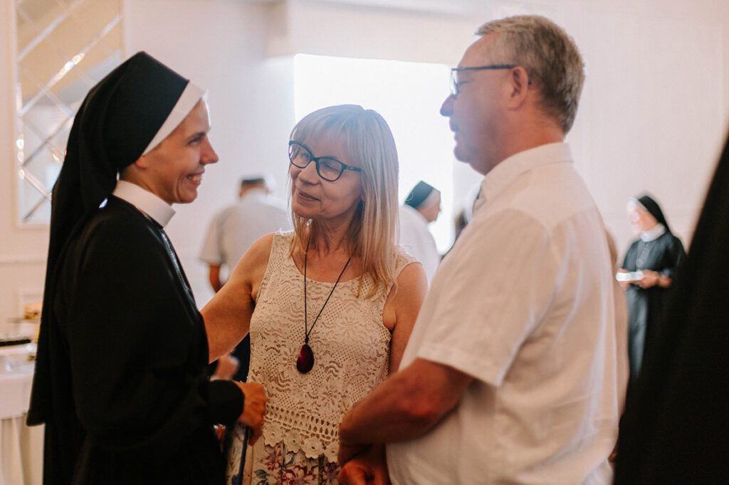 ŚLUBY WIECZYSTE SIOSTRY FRANCISZKI Z życia Zgromadzenia ŚLUBY WIECZYSTE SIOSTRY FRANCISZKI Z życia Zgromadzenia