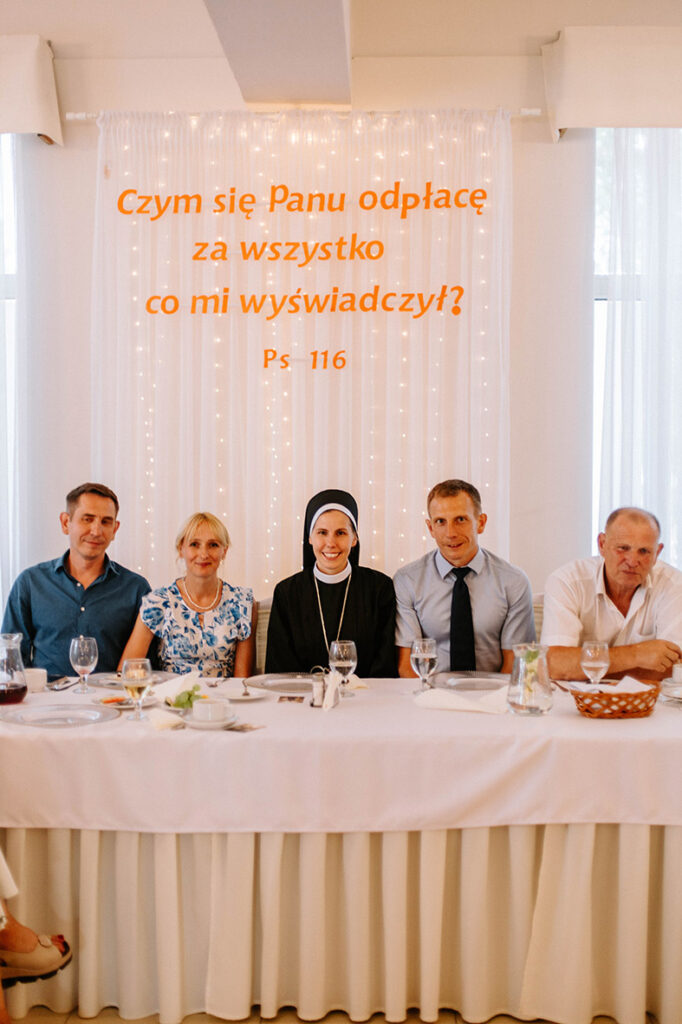 ŚLUBY WIECZYSTE SIOSTRY FRANCISZKI Z życia Zgromadzenia ŚLUBY WIECZYSTE SIOSTRY FRANCISZKI Z życia Zgromadzenia