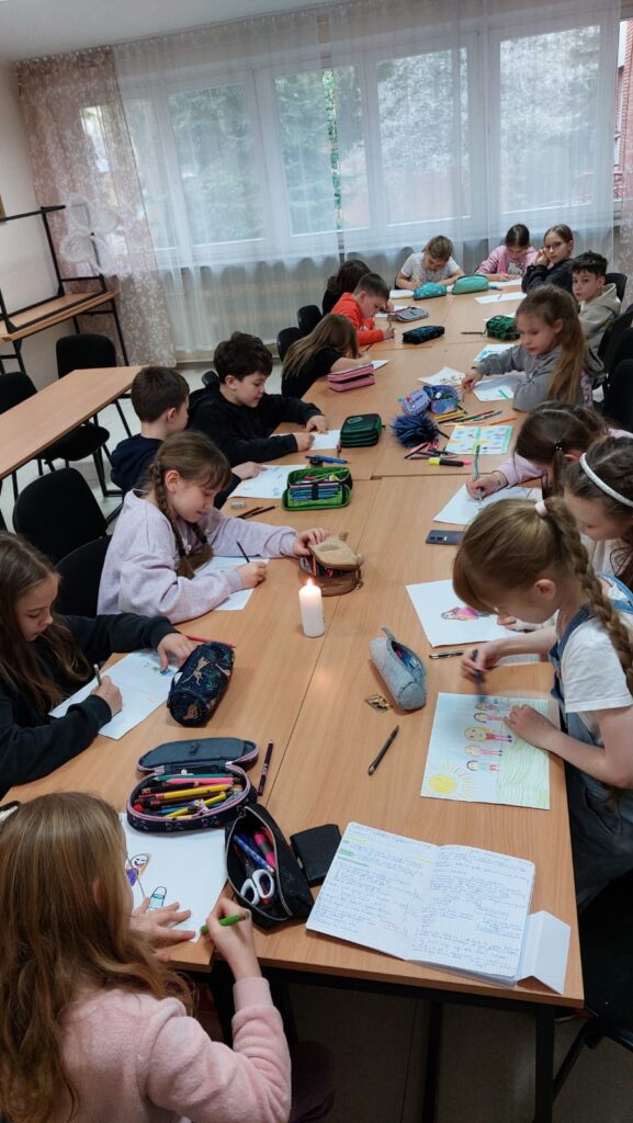 OAZA DZIECI BOŻYCH W PARAFII ŚW. ANTONIEGO Apostolstwo Sióstr OAZA DZIECI BOŻYCH W PARAFII ŚW. ANTONIEGO Apostolstwo Sióstr