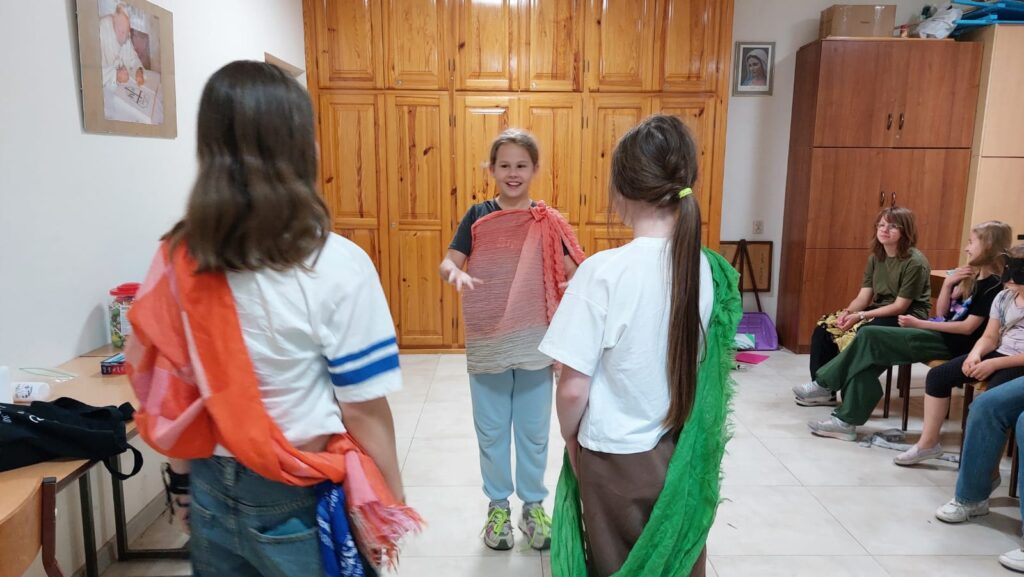 OAZA DZIECI BOŻYCH W PARAFII ŚW. ANTONIEGO Apostolstwo Sióstr OAZA DZIECI BOŻYCH W PARAFII ŚW. ANTONIEGO Apostolstwo Sióstr